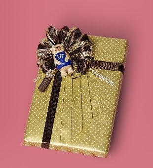 Inspiring Gift Wrapping Idea - LOG-ON