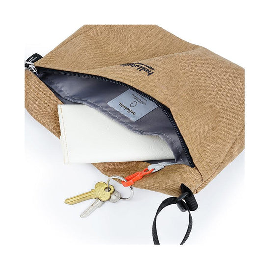 HELLOLULU Cana Compact Utility Bag Teak Brown - LOG-ON